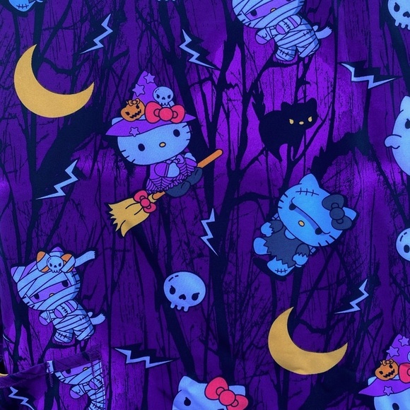 New Hello Kitty Scrub Top Halloween Sanrio 2XL - Picture 6 of 10